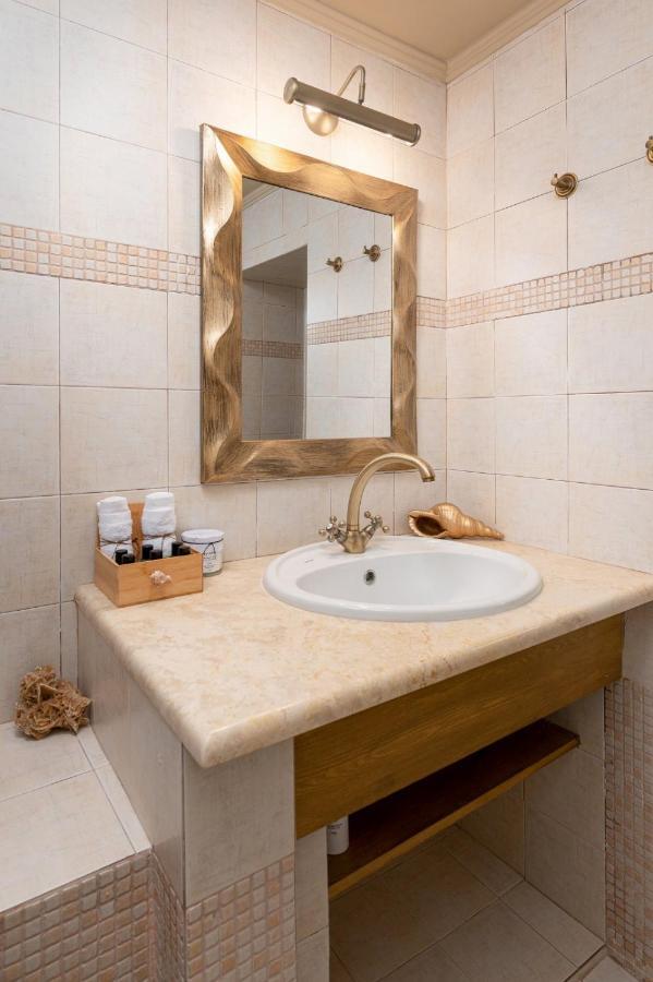 Matala * Lux Cave Villa ภายนอก รูปภาพ